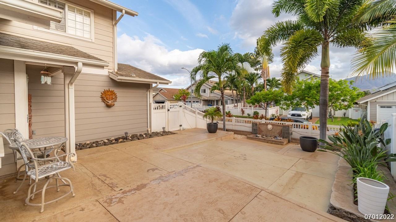 87-1021 Kaihoolulu St - Photo 4 of 22