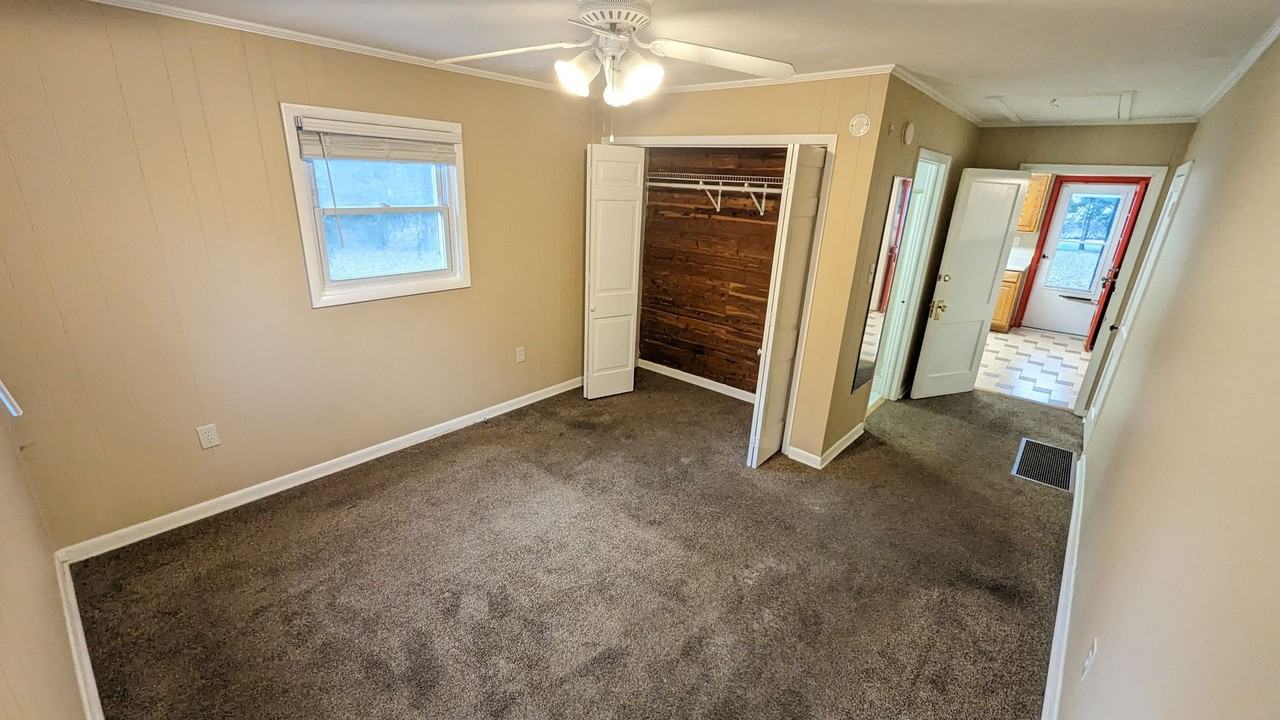 53 Sweetpea Ln - Photo 7 of 18
