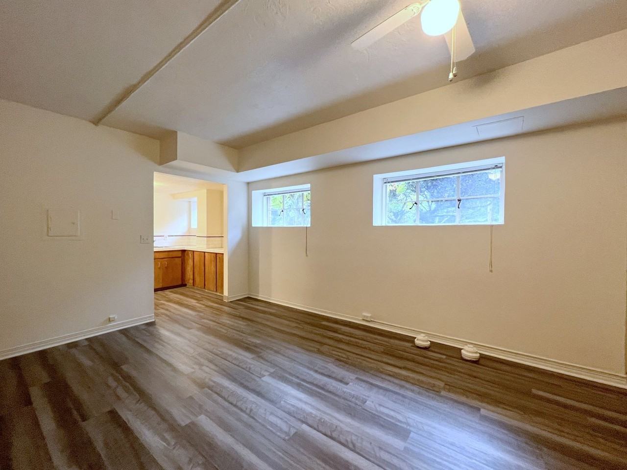 REGENT APARTMENTS (REG01) - Photo 2 of 17