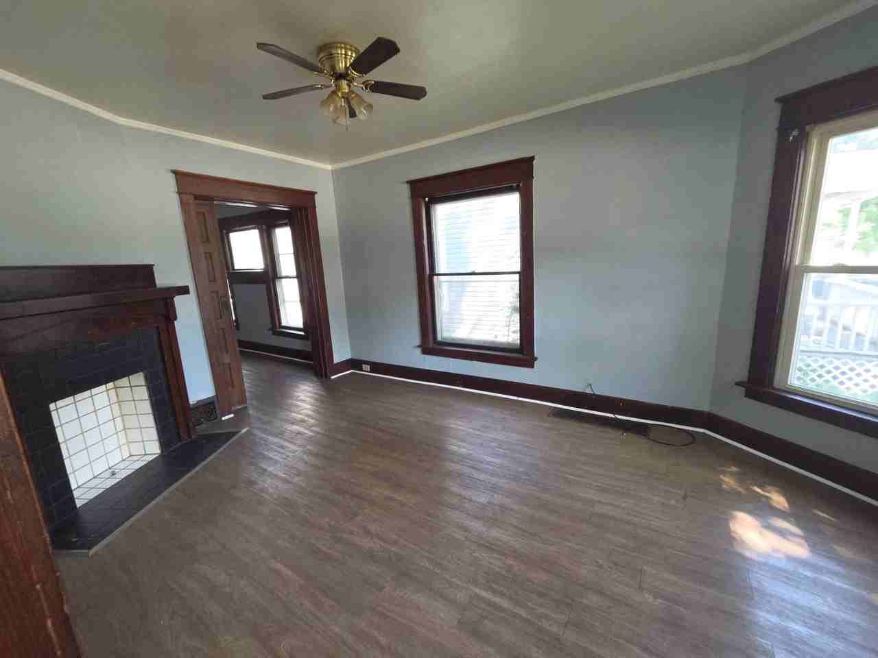 744 E 6th St - Photo 2 of 11