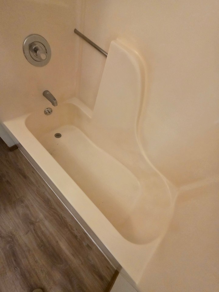Ridgeview Apartments - Photo 7 of 21