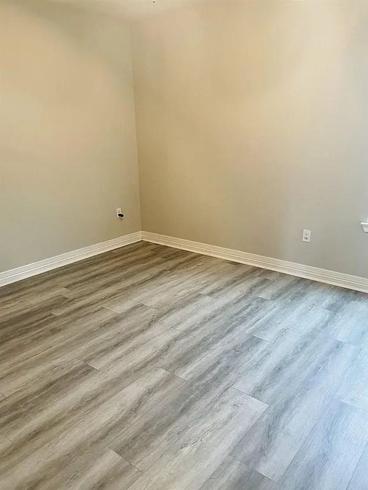 2109 17th St - Photo 7 of 9