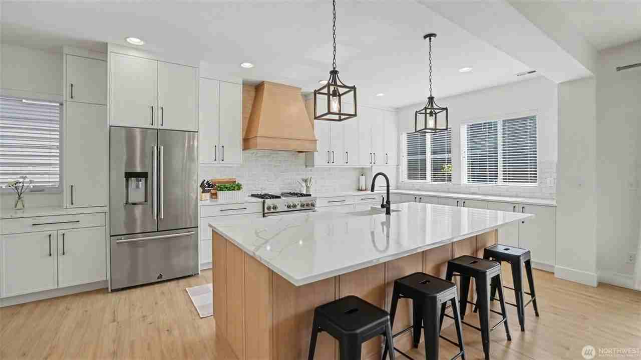 27442 209th Ct Se - Photo 3 of 41
