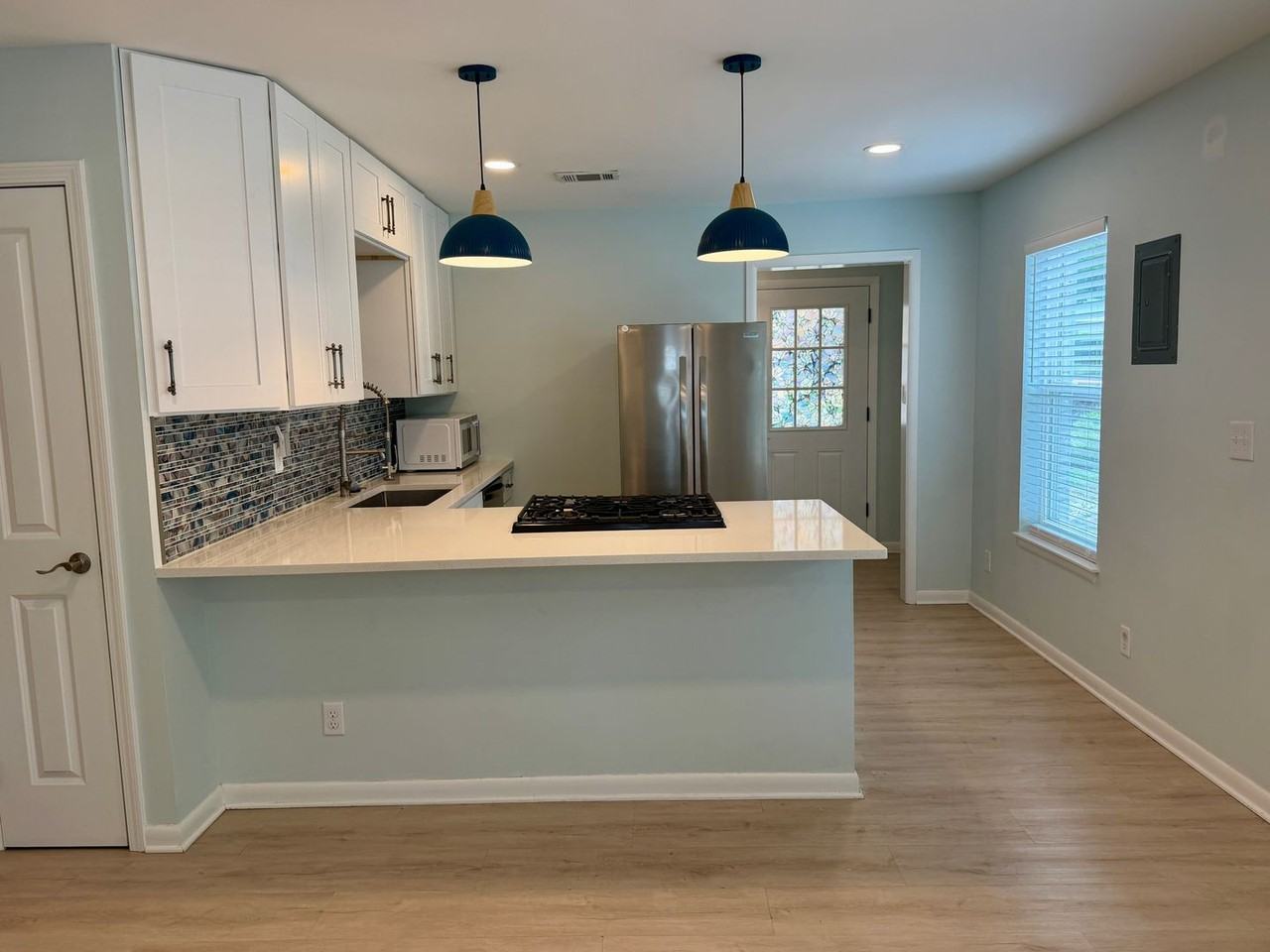 306 Florida St - Photo 4 of 18