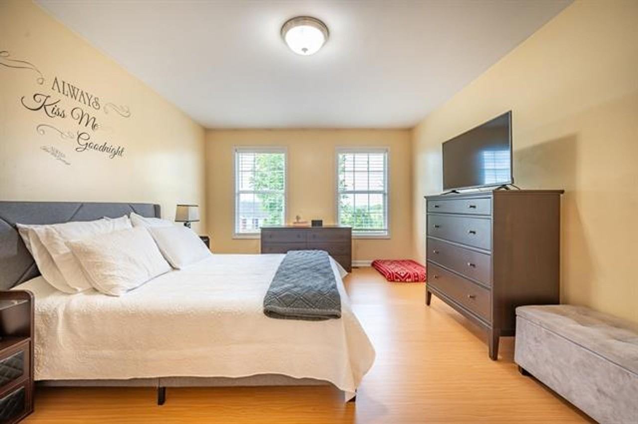 435 Majestic Dr - Photo 6 of 12