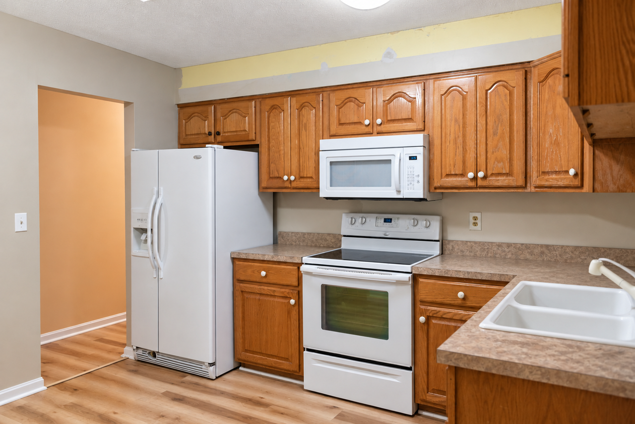7209 Lawnside Dr - Photo 6 of 17