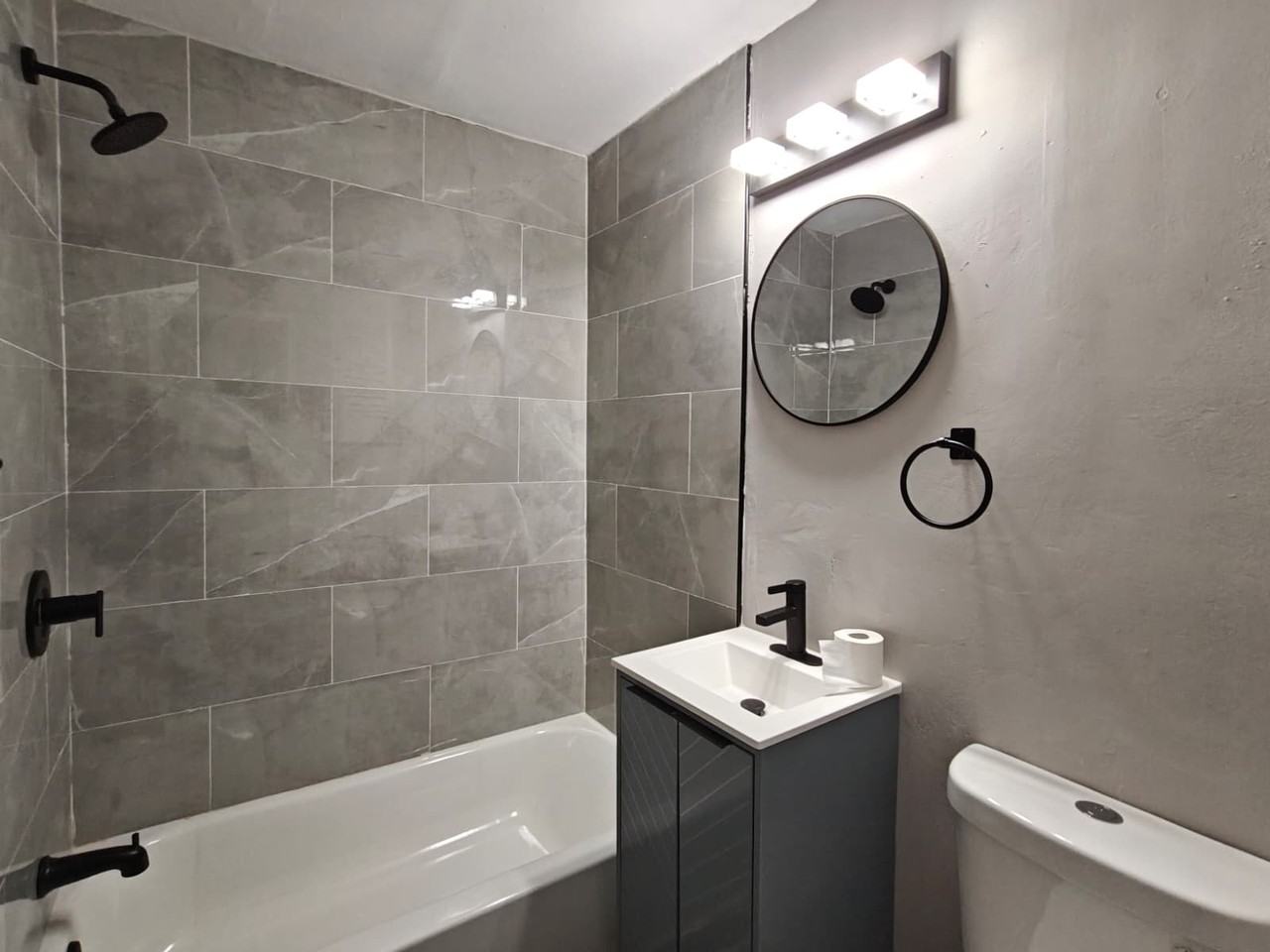 7100 Oxford Ave #43 - Photo 4 of 7