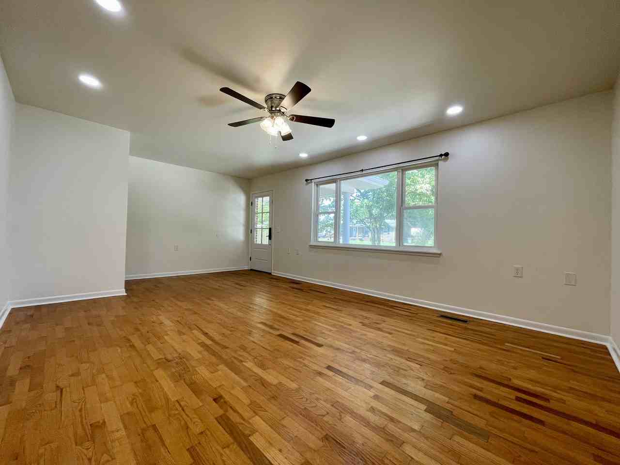 1804 Culpepper St Nw #NA - Photo 3 of 10
