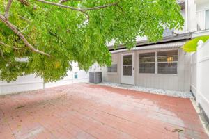 featured image of 942 W Millard Ct #NA