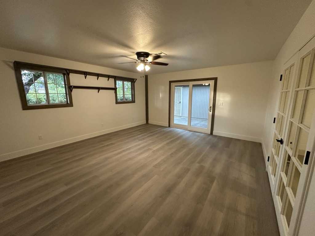 11332 Torrey Pines Dr #NA - Photo 7 of 23
