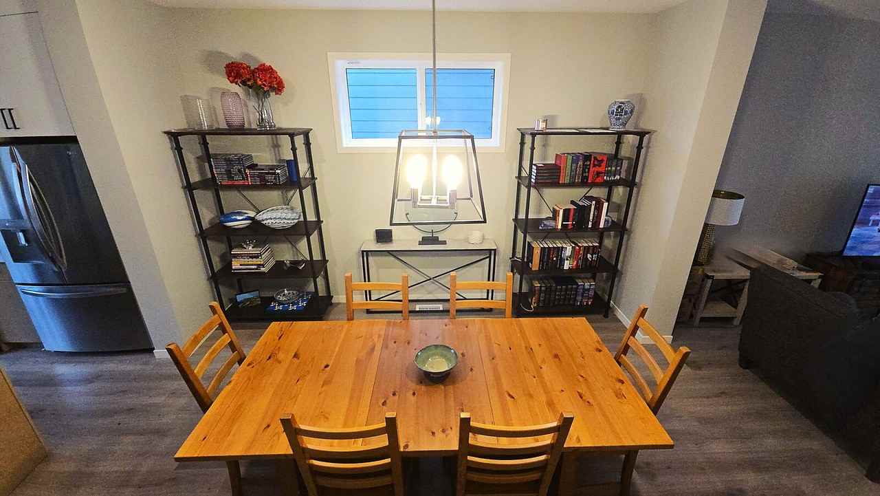 20 Royston Walk Nw - Photo 4 of 21