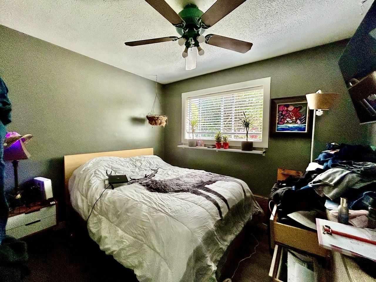 589 Temple St - Photo 3 of 28
