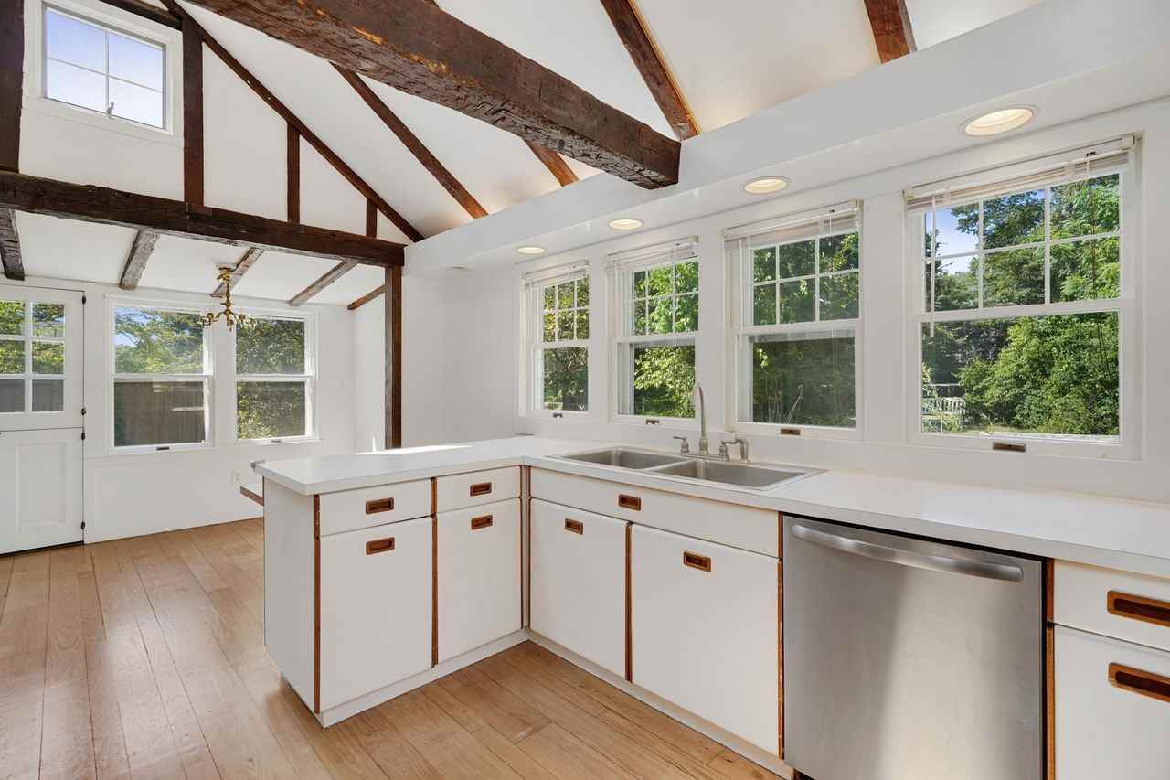 1 Pound Ridge Rd #NA - Photo 5 of 19