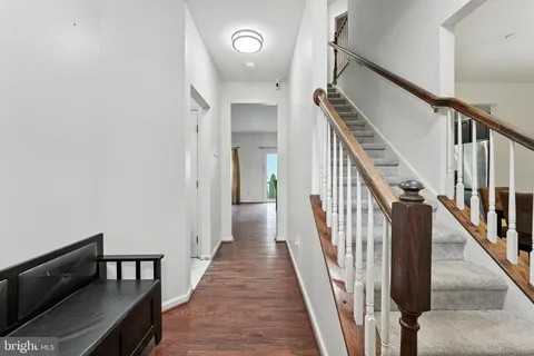 156 Thomas Jefferson Ter #NA - Photo 6 of 15