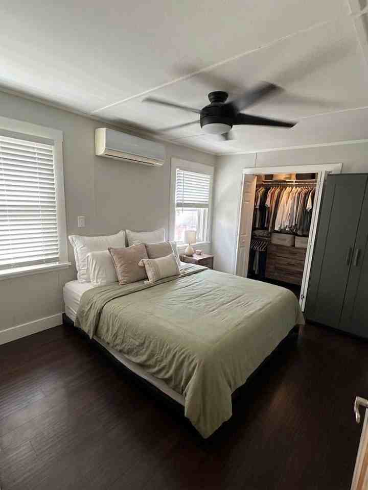 2303 Overlook Dr #NA - Photo 2 of 9