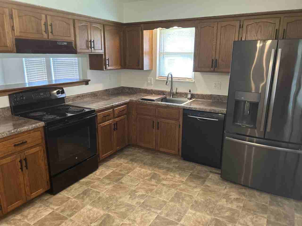 108 Cora Dr Apt A #NA - Photo 6 of 10