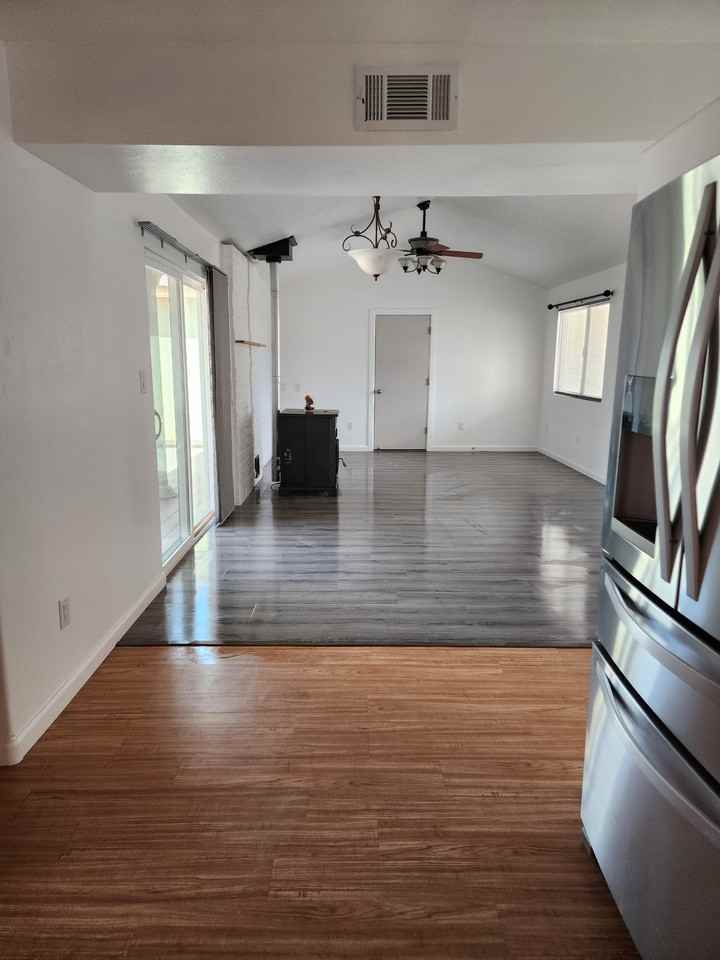 360 Alda Rd Se #NA - Photo 4 of 26