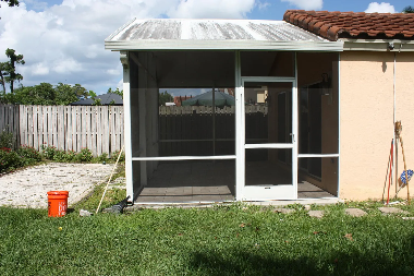 4743 Clemens St #NA - Photo 6 of 22