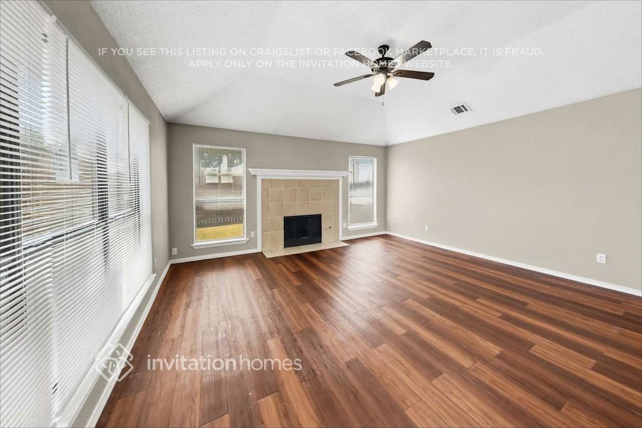1340 Todd Dr - Photo 5 of 20