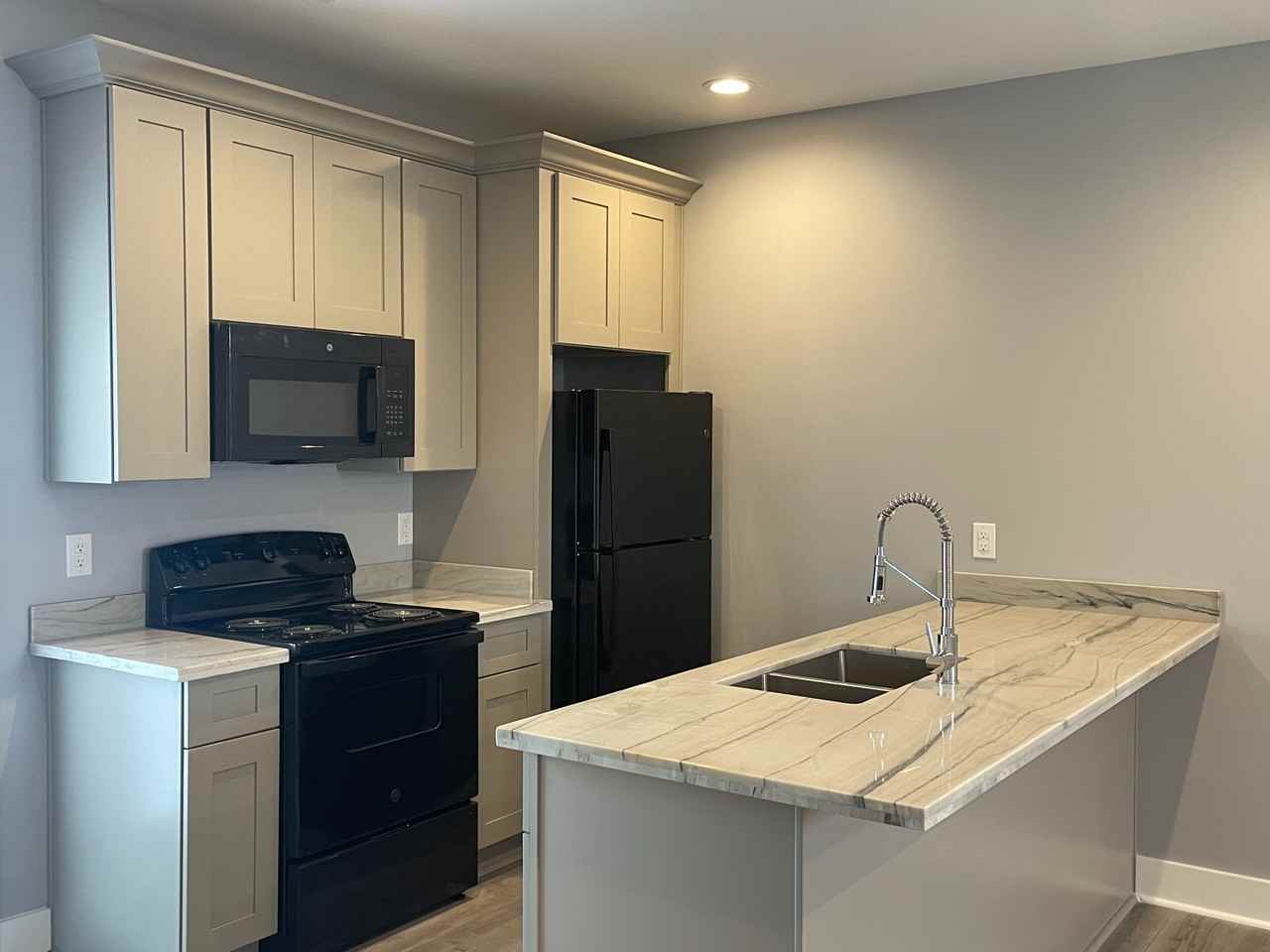 1327 Fats Domino Ave #C - Photo 3 of 10
