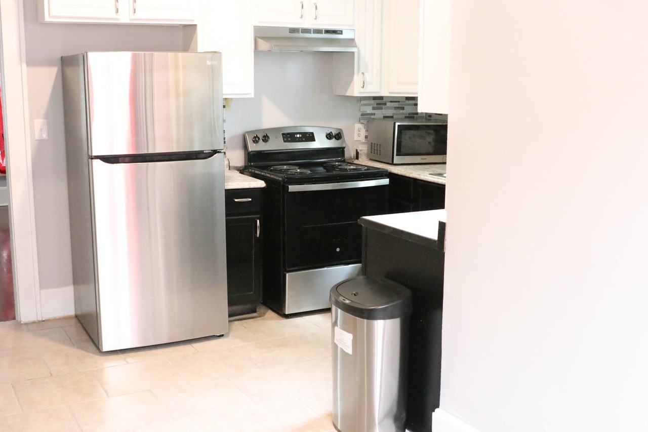 161 Prospect St - Photo 3 of 23