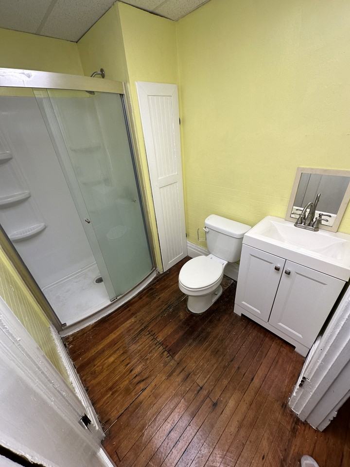 1 E Main St #3 - Photo 3 of 4