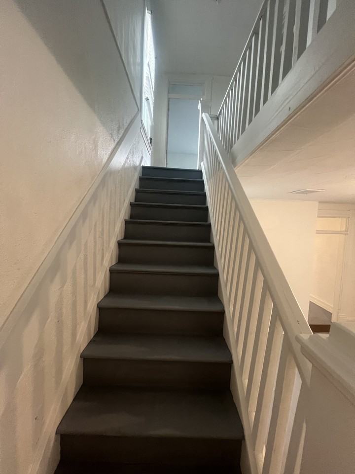 836 Madison Ave - Photo 2 of 10