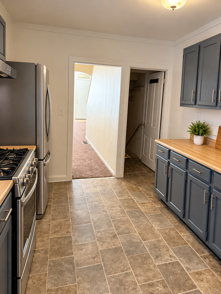 1101 Elm St - Photo 5 of 9