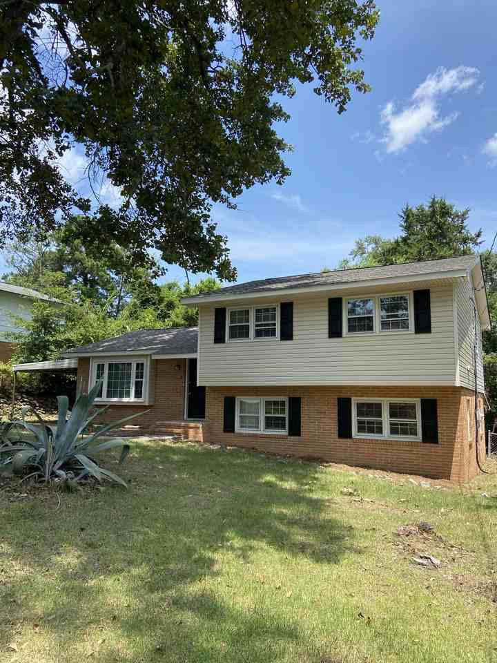 4253 Ridgefield Ct - Photo 2 of 33