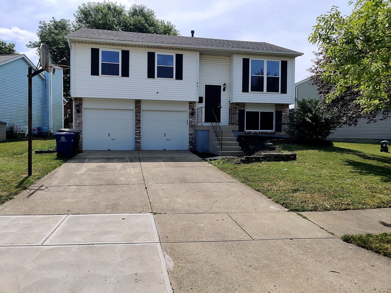 4211 Aruba Dr - Photo 2 of 23