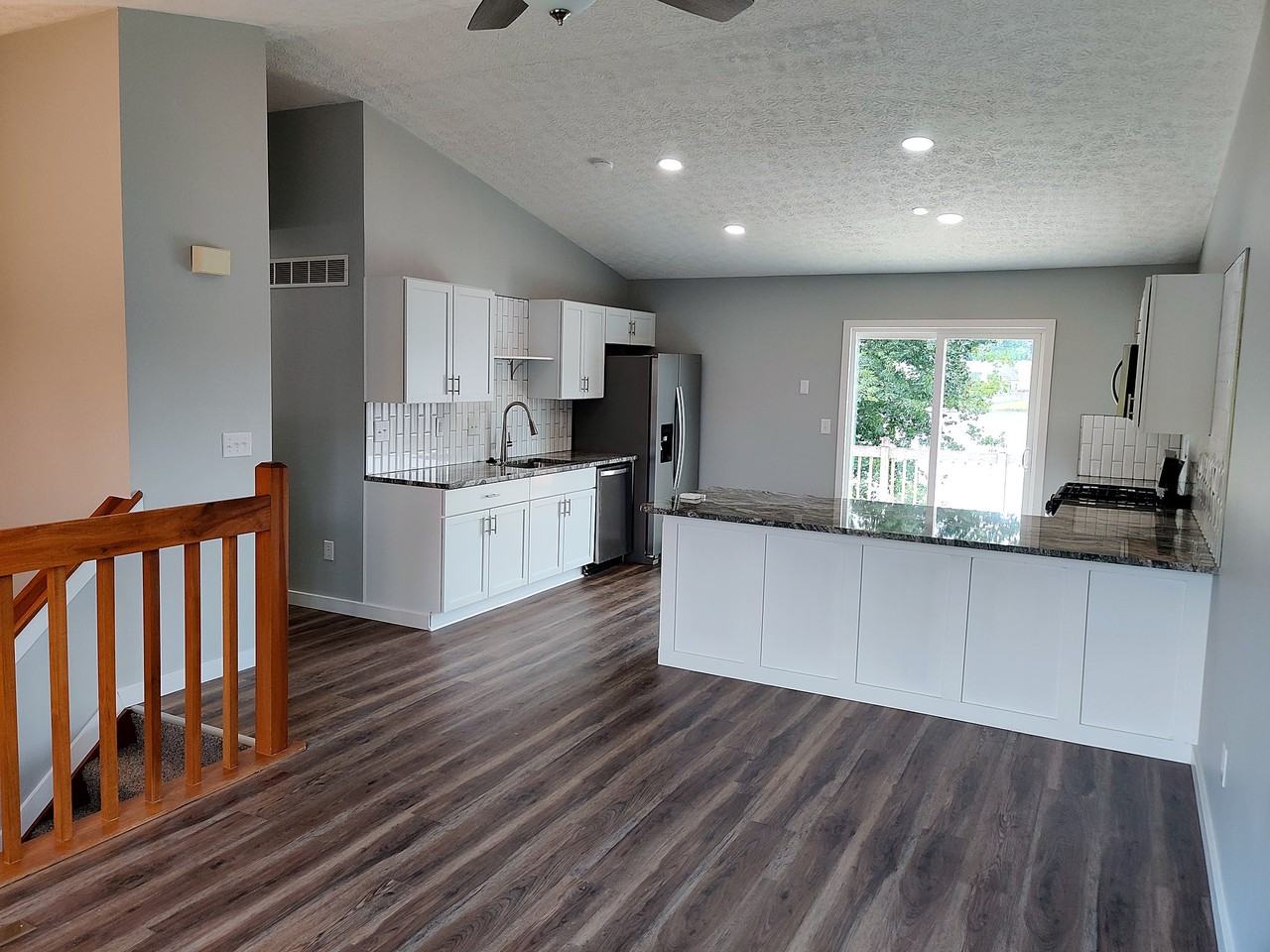 4211 Aruba Dr - Photo 3 of 23