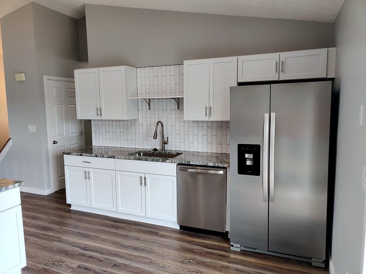 4211 Aruba Dr - Photo 4 of 23