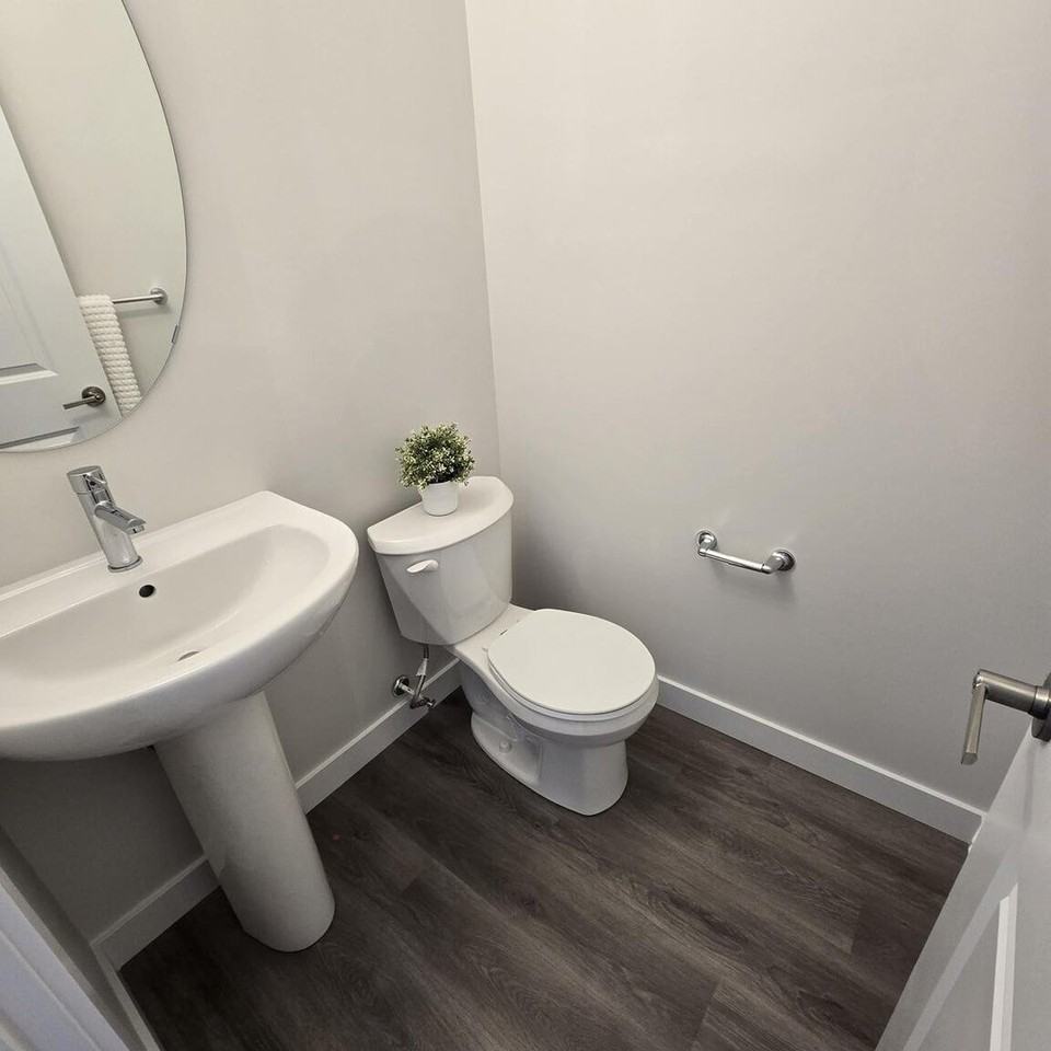 Clareview - Photo 2 of 11