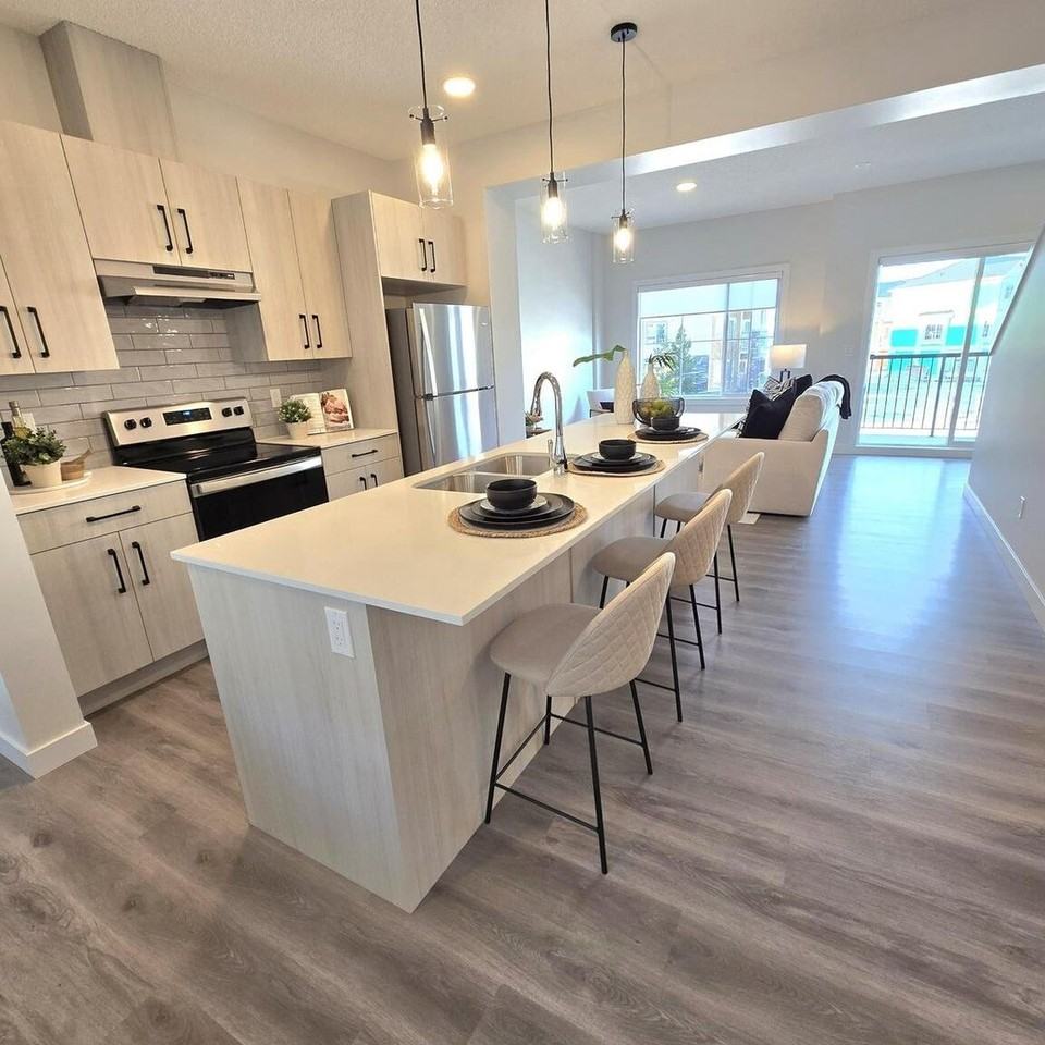 Clareview - Photo 5 of 11