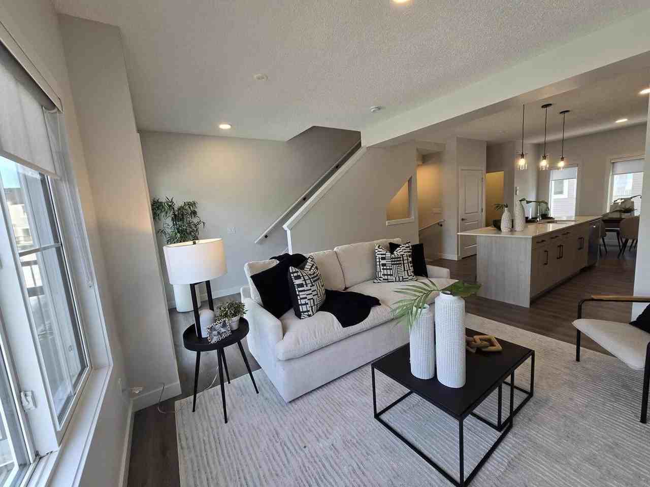 Clareview - Photo 7 of 11