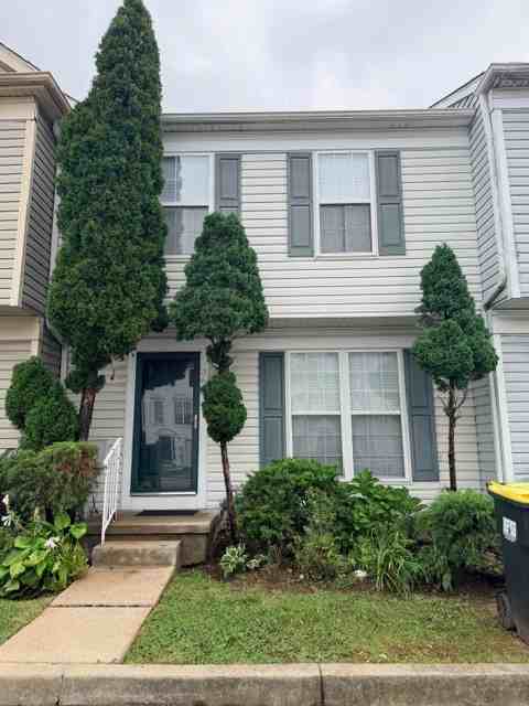 36 Lisa Dr #1
