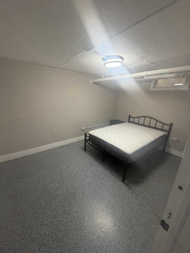 2 Grand Blvd - Photo 5 of 9