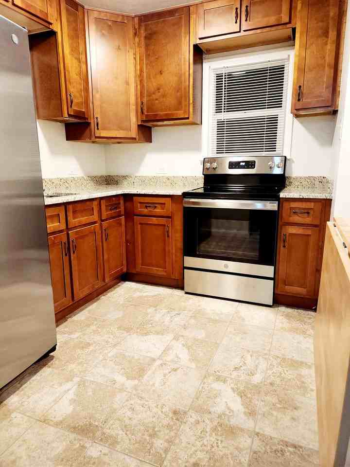 4009 S Pearl St #1 - Photo 3 of 11
