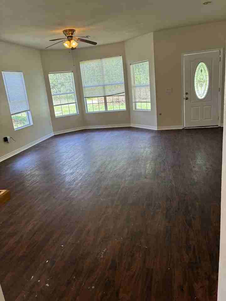 6027 E Newton St #1 - Photo 4 of 13