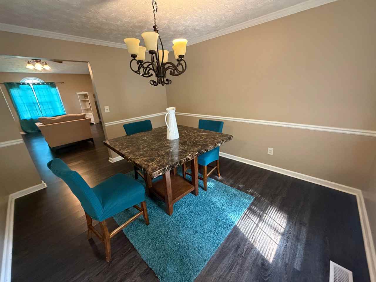 6176 Valley Green Rd - Photo 5 of 23
