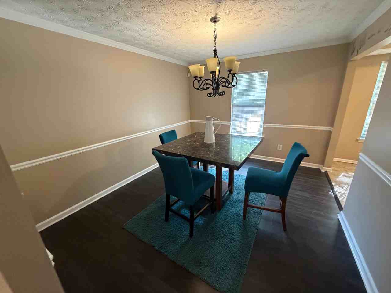 6176 Valley Green Rd - Photo 6 of 23