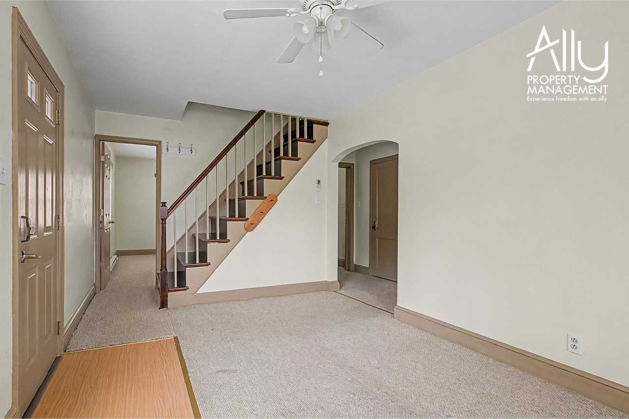2550 Woodland DriveUnit A #1 - Photo 4 of 29