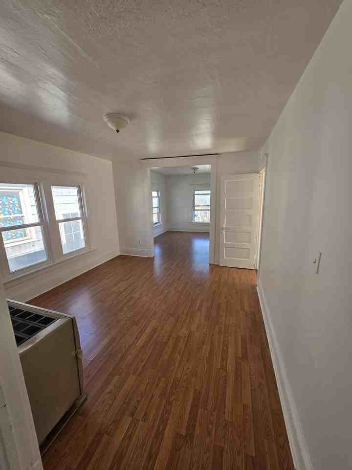 123 Maple Ave #2 - Photo 7 of 9