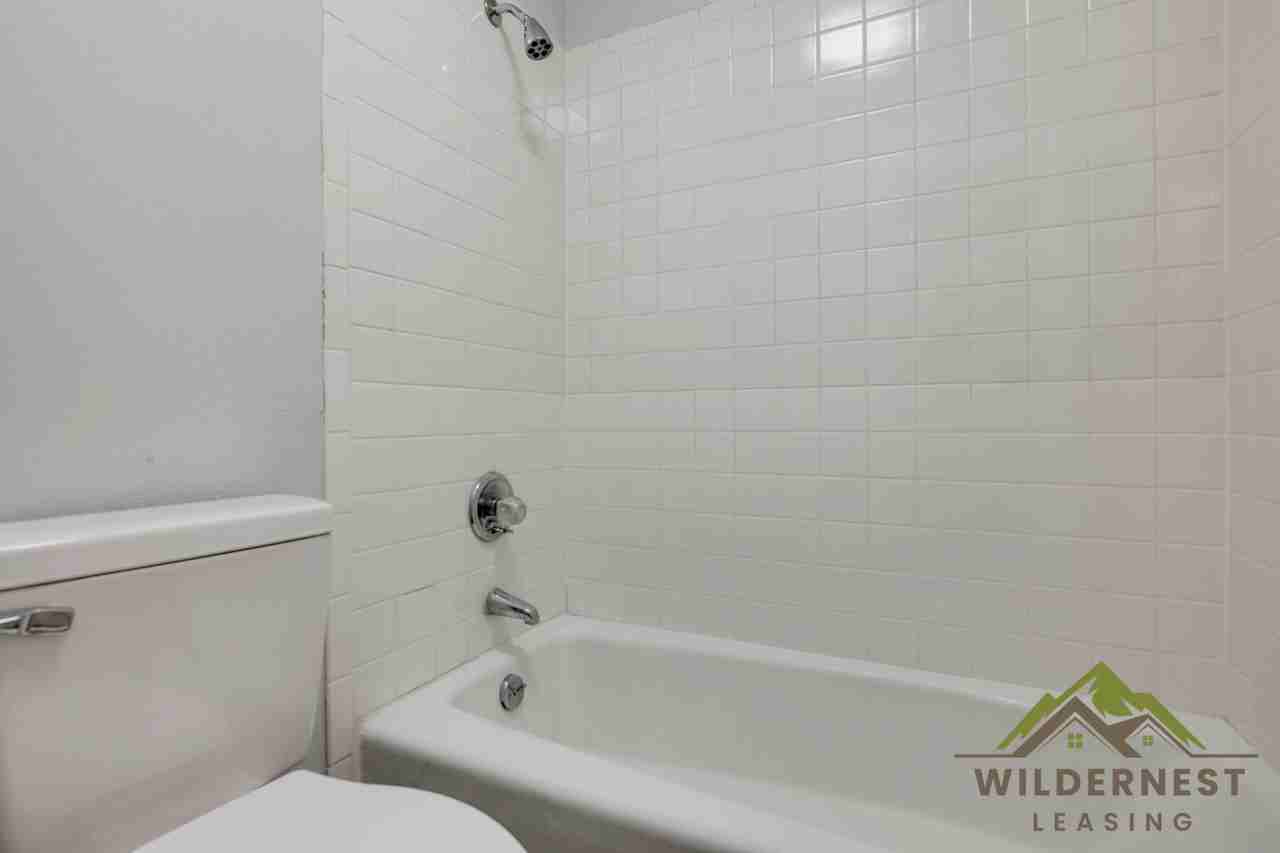 675 Straight Creek Dr - Photo 5 of 24