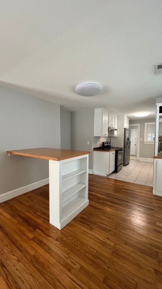 103 N Jarvis St - Photo 6 of 21