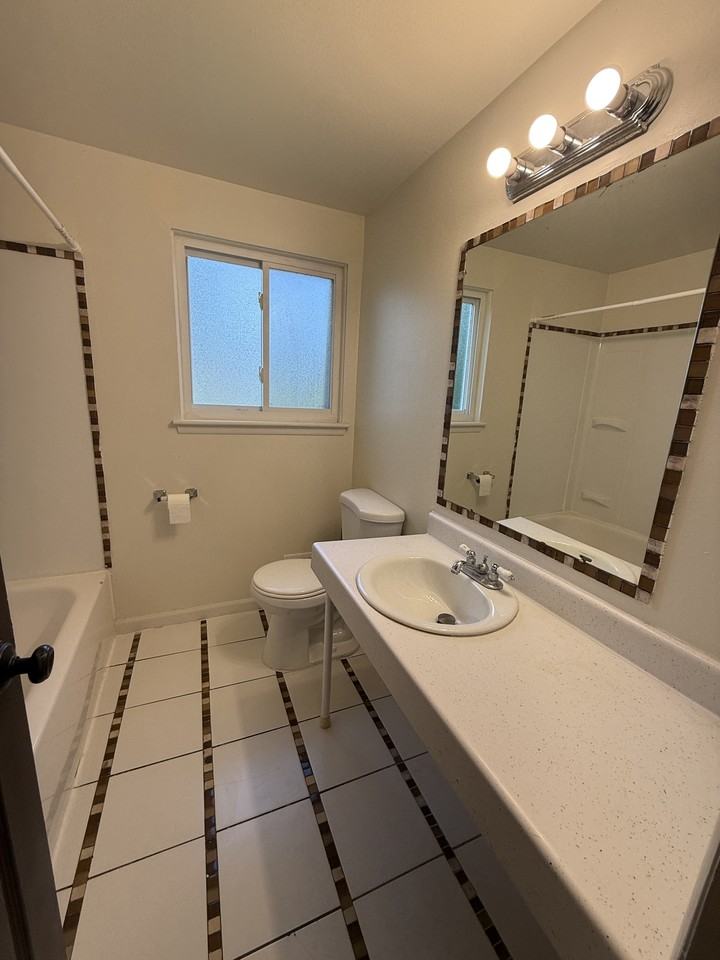 200 N Christine Cir #1 - Photo 4 of 22