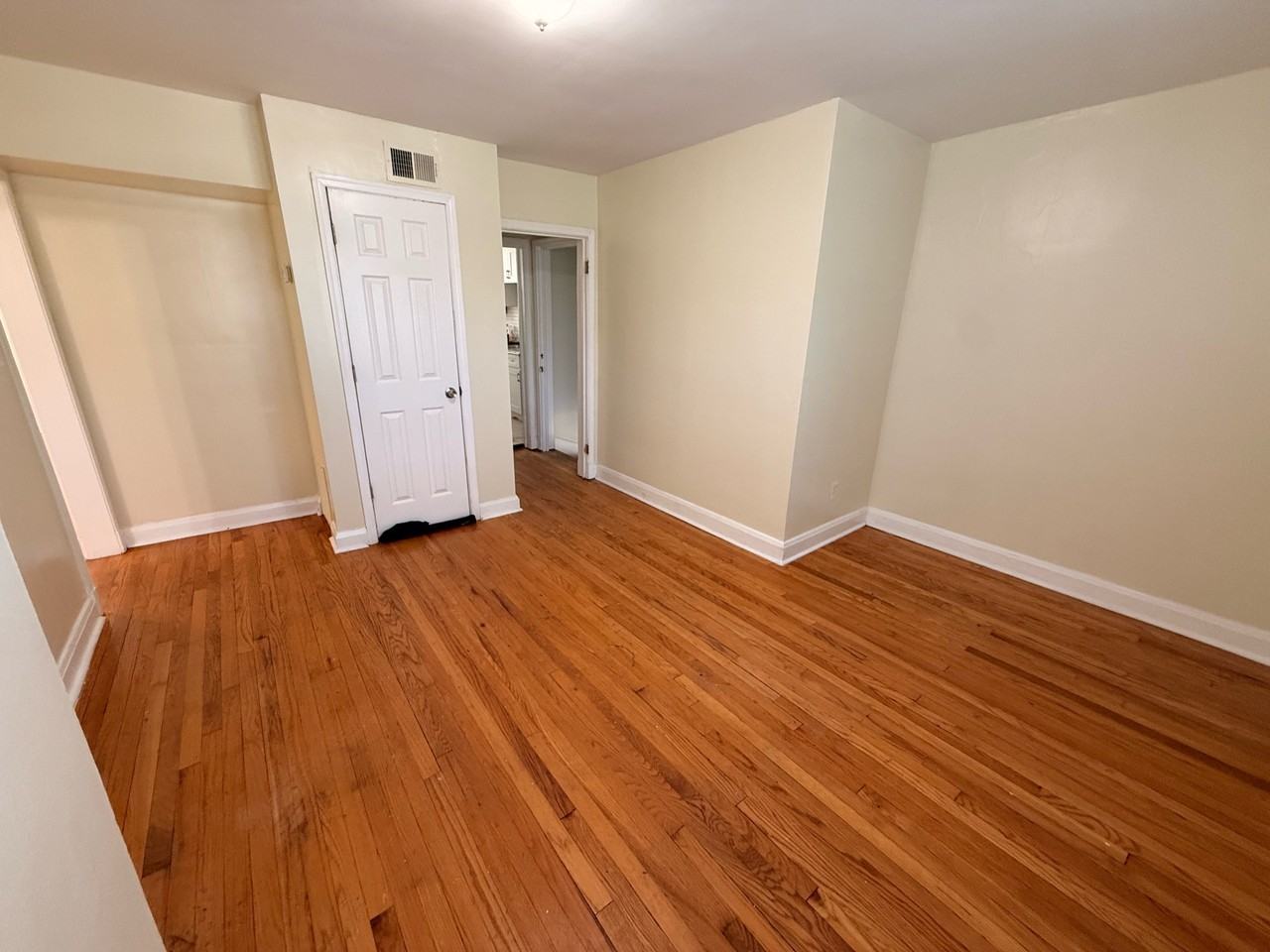 4333 Hamilton Ave #2 - Photo 2 of 14