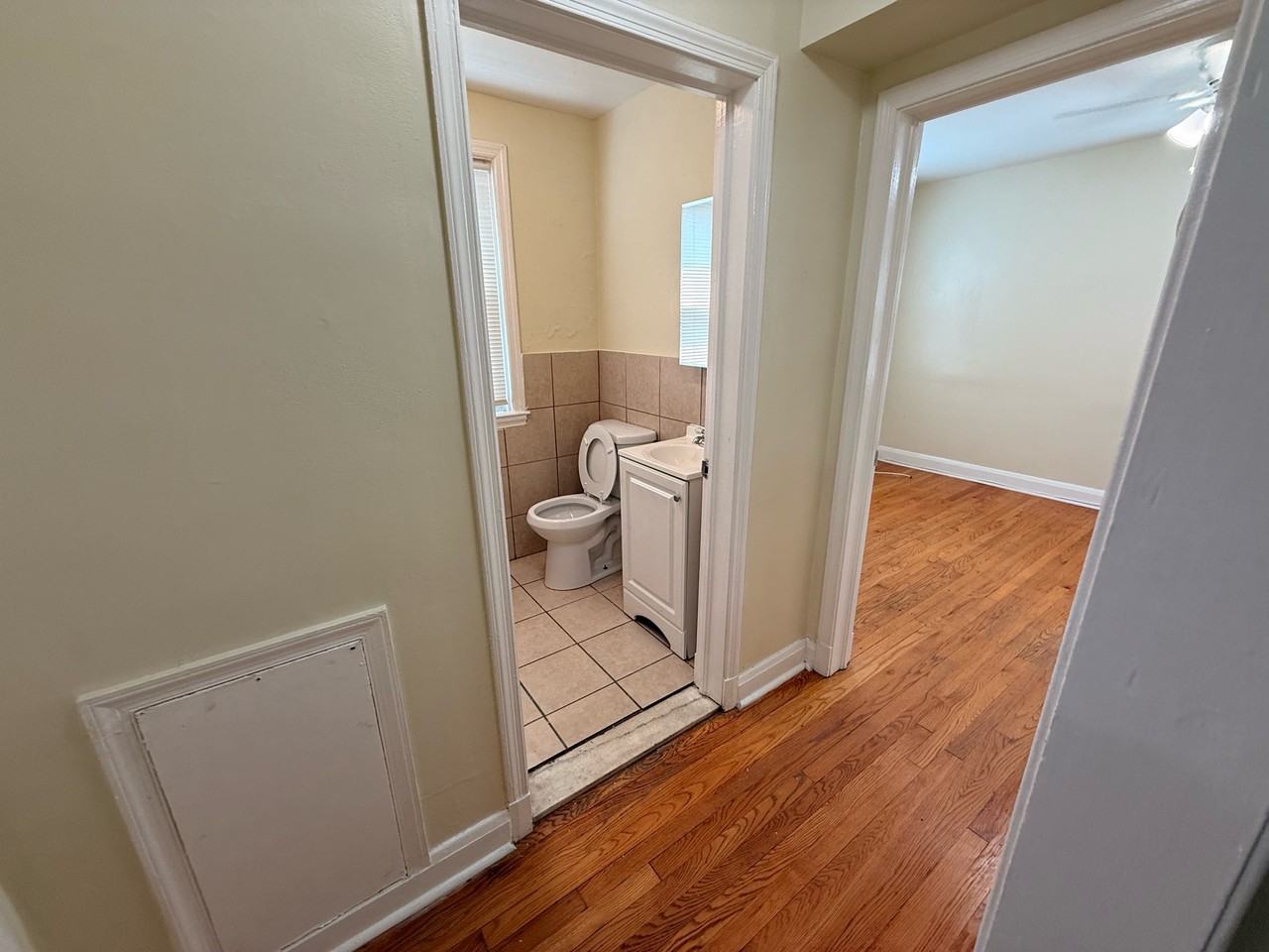 4333 Hamilton Ave #2 - Photo 3 of 14