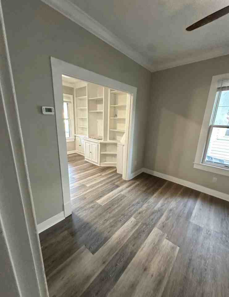 4808 S 4th St #1 - Photo 3 of 36
