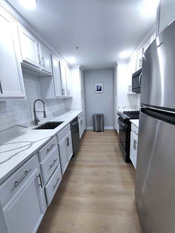 901 N Monroe St #1107 - Photo 4 of 50